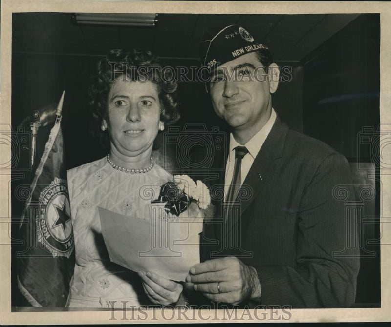 Load image into Gallery viewer, 1962 Press Photo Mrs. June McEvoy &amp; Joseph S. Palermo of the American Legion
