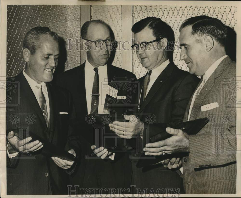 1962 Press Photo Honorees at the Safety Awards in Roosevelt Hotel, New Orleans- Historic Images