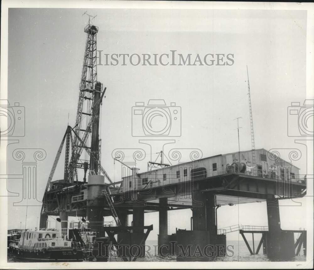 1955 Press Photo Close of offshore drilling barge in Gulf of Mexico - noc02419
