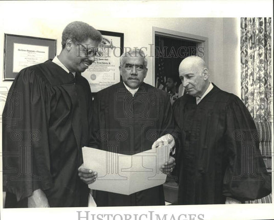 1979 Press Photo Judge Revius O. Ortique Jr. sworn in to Civil District Court