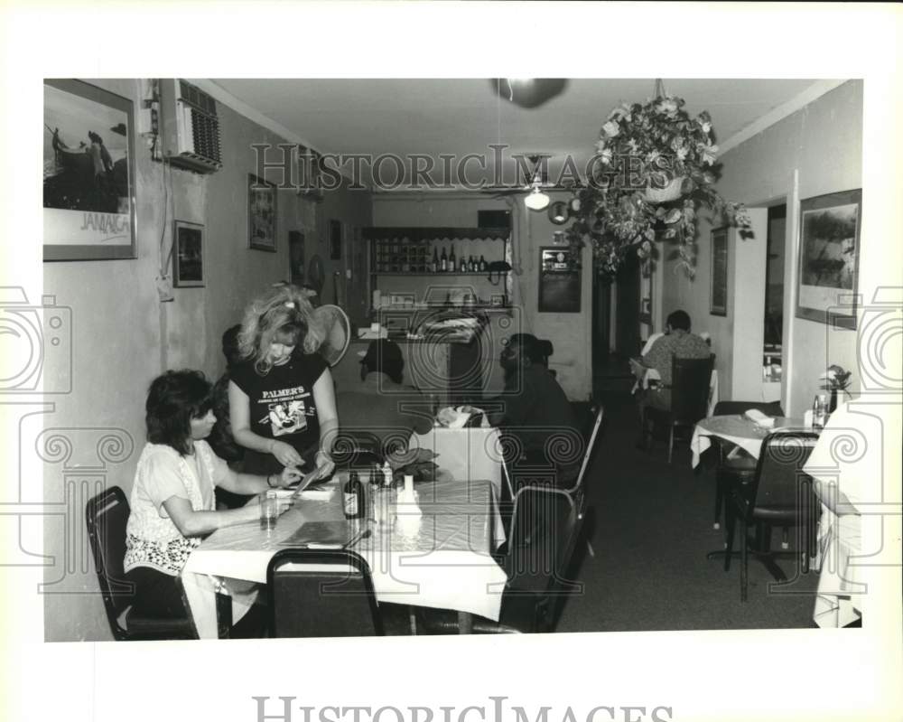 1993 Press Photo Interior of Palmers Restaurant - Historic Images