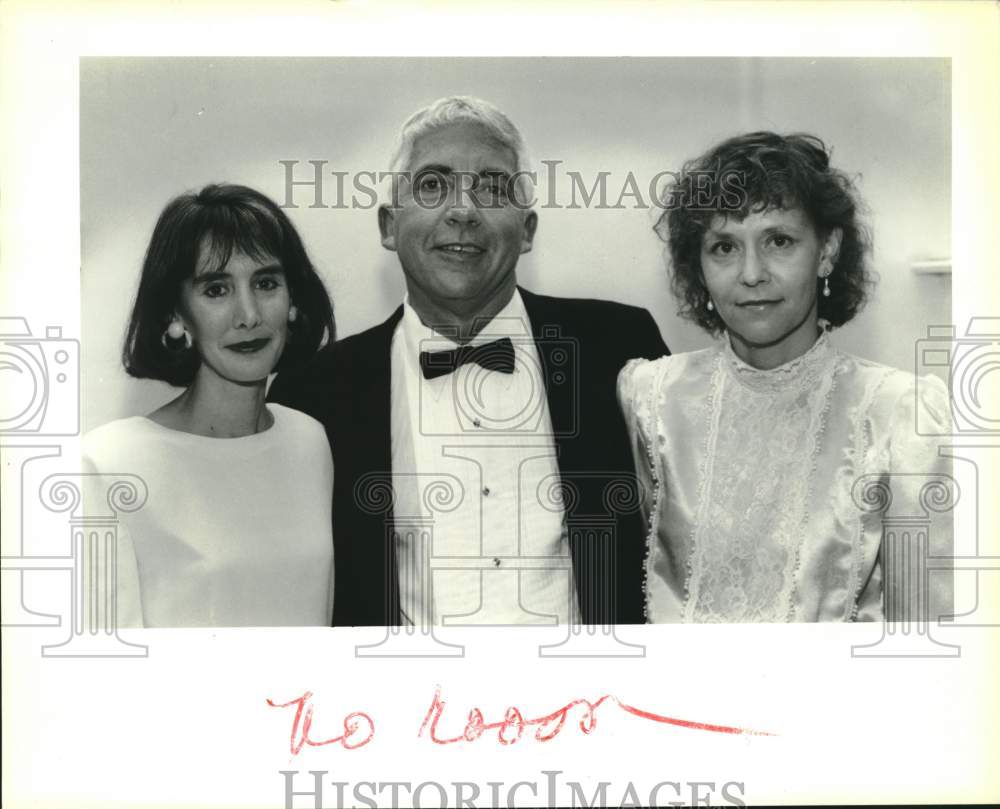 1991 Press Photo Benefit for St. Paul's School - Beth Foley, Event Guests