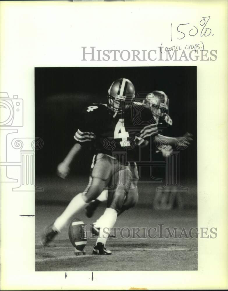 1993 Press Photo Football - Covington High School, Louisiana - Kevin Pond- Historic Images