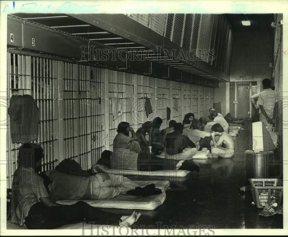 1980 Press Photo Overcrowded conditions at Old Parish Prison, Jefferson Parish- Historic Images