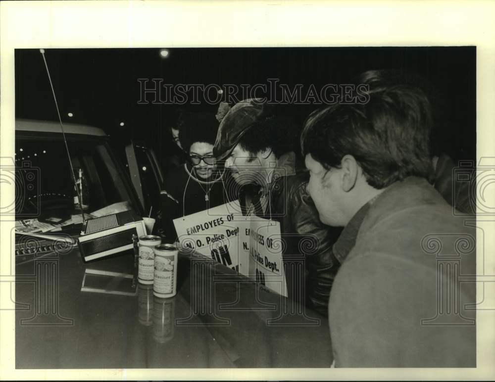 1979 Press Photo New Orleans Police Strike - Picketers in Fifth District- Historic Images