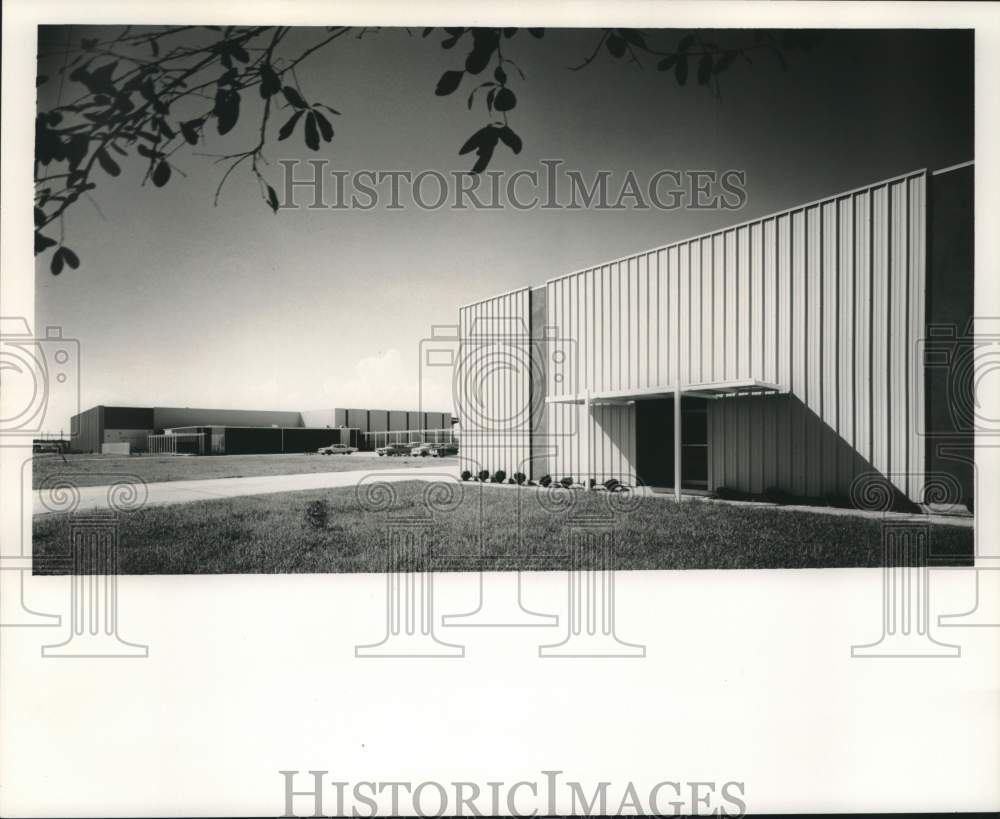 1967 Press Photo Exterior of the new Pepsi-Cola bottling plant in Harahan- Historic Images