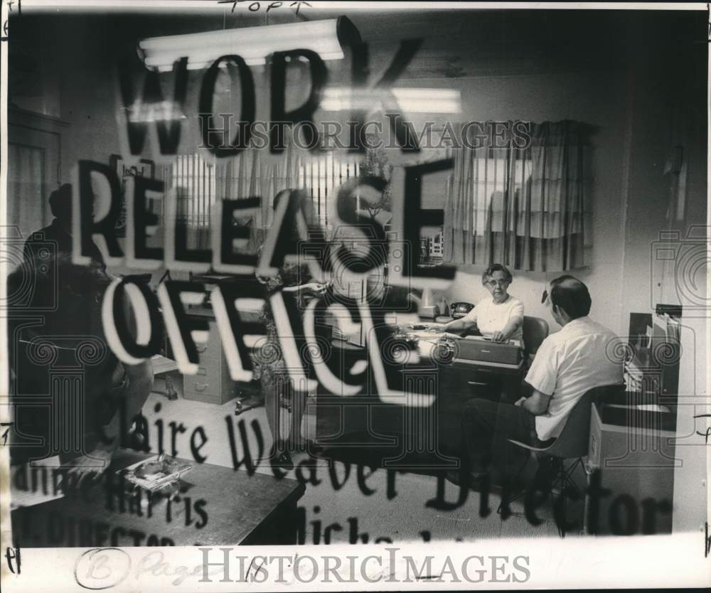 1969 Press Photo Mrs. Claire Foster Weaver, director of Work Release Program
