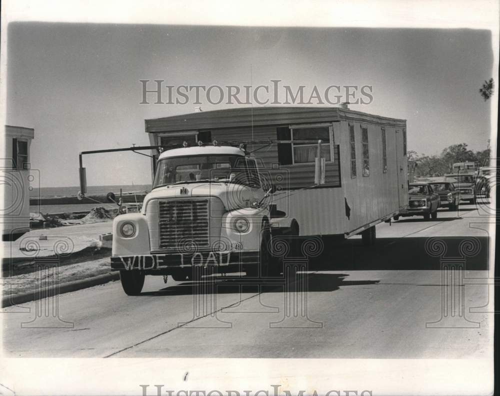 1969 Press Photo Truck brings trailer into Pass Christian along Highway 90