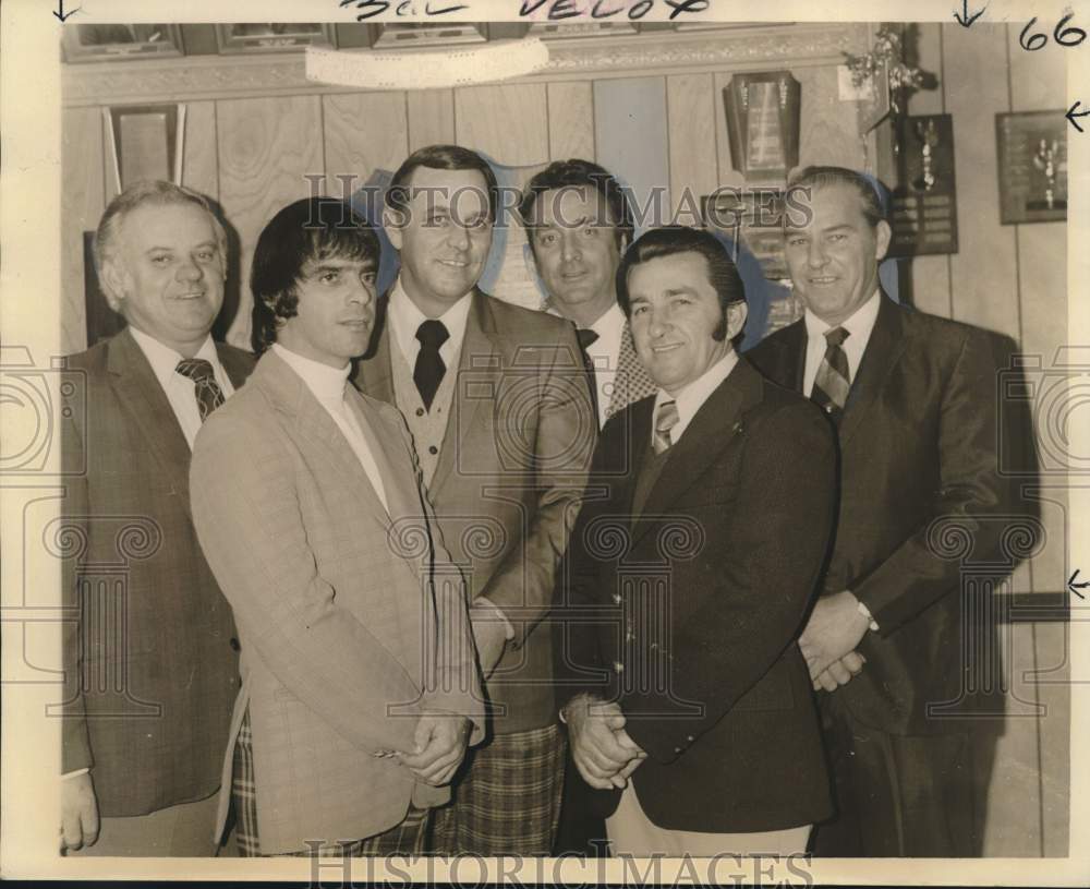 1975 Press Photo Newly Installed officers of the Business Club of Westwego- Historic Images