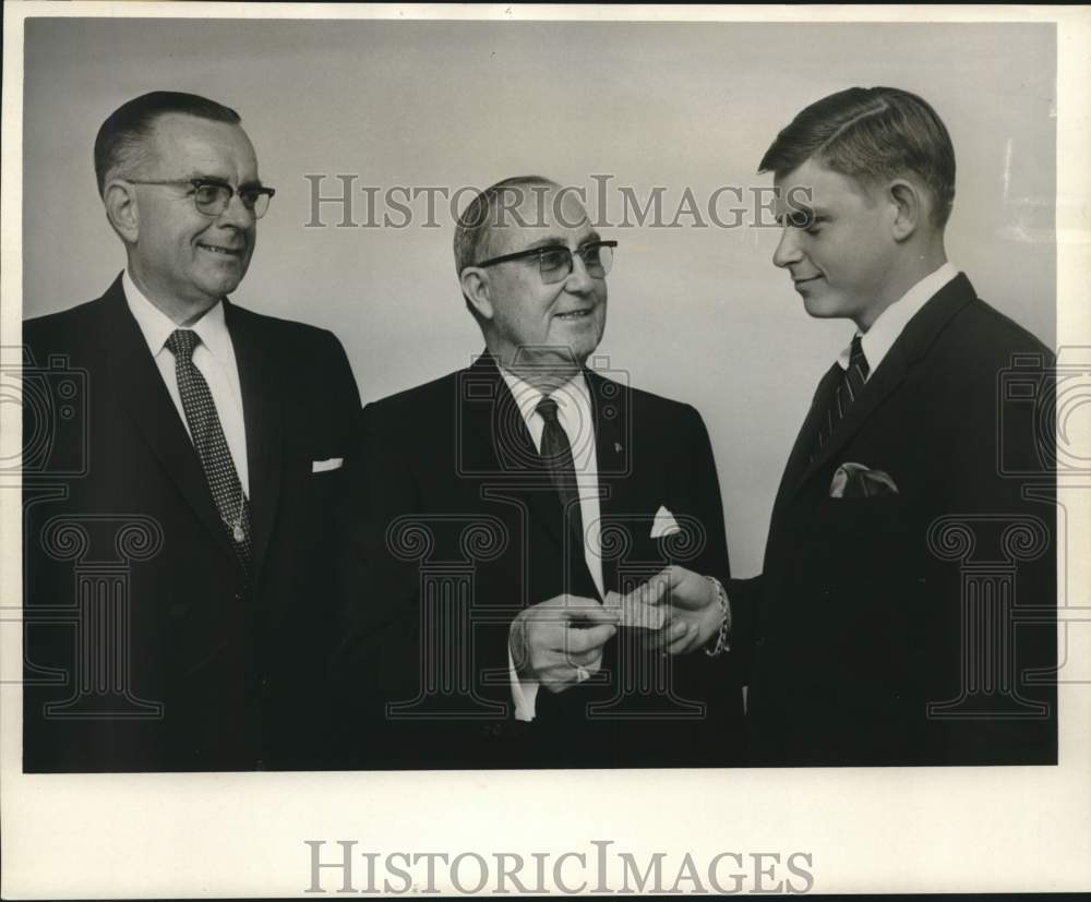 1966 Press Photo William R. Pohlmann Jr. and company at Audubon Park - noc05602