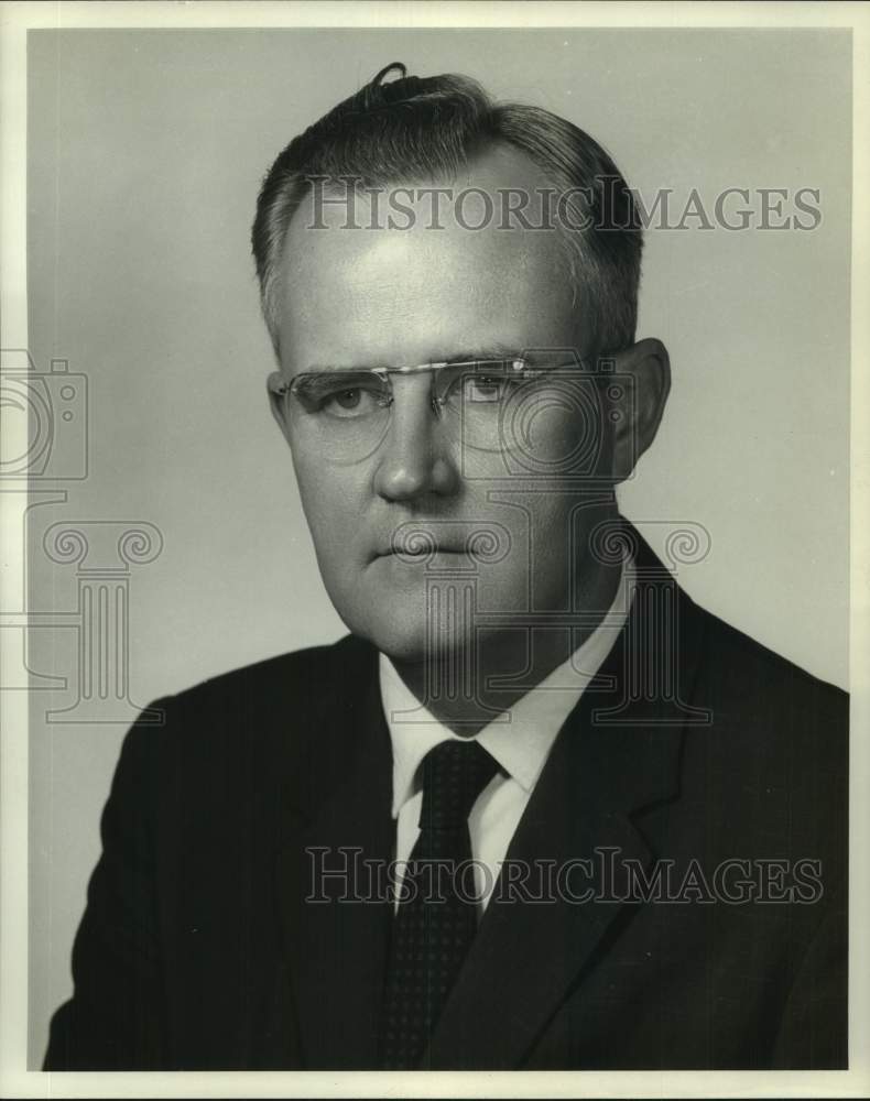 1967 Press Photo Mr. Ralph M. Persell - noc05941