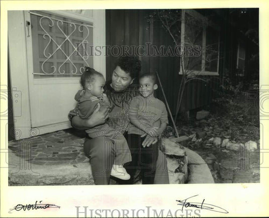 1988 Press Photo HELP shelter director Beverly Plummer in Lacombe, Louisiana - Historic Images