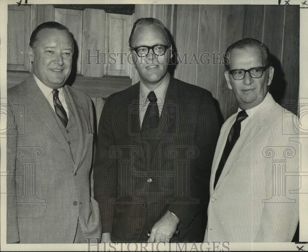 1971 Press Photo Chamber of Commerce Eads Poitevent announces new business- Historic Images