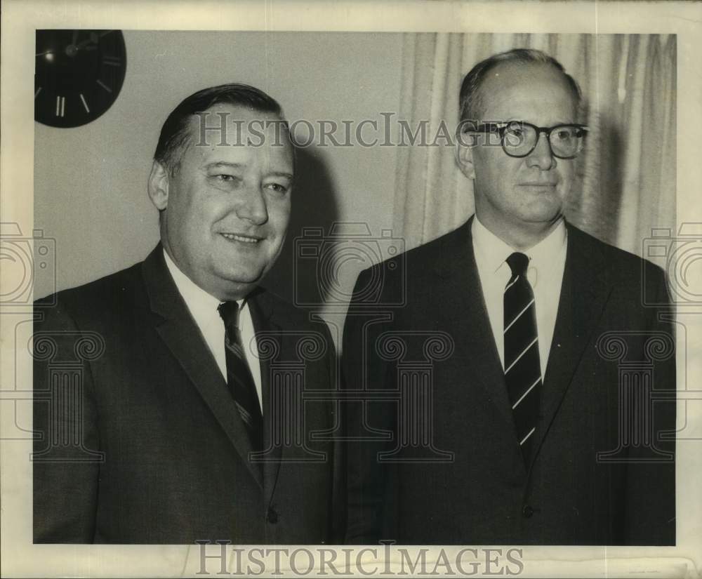 1969 Press Photo New Orleans - Eads Poitevent, Robert Barkerding - noc06324