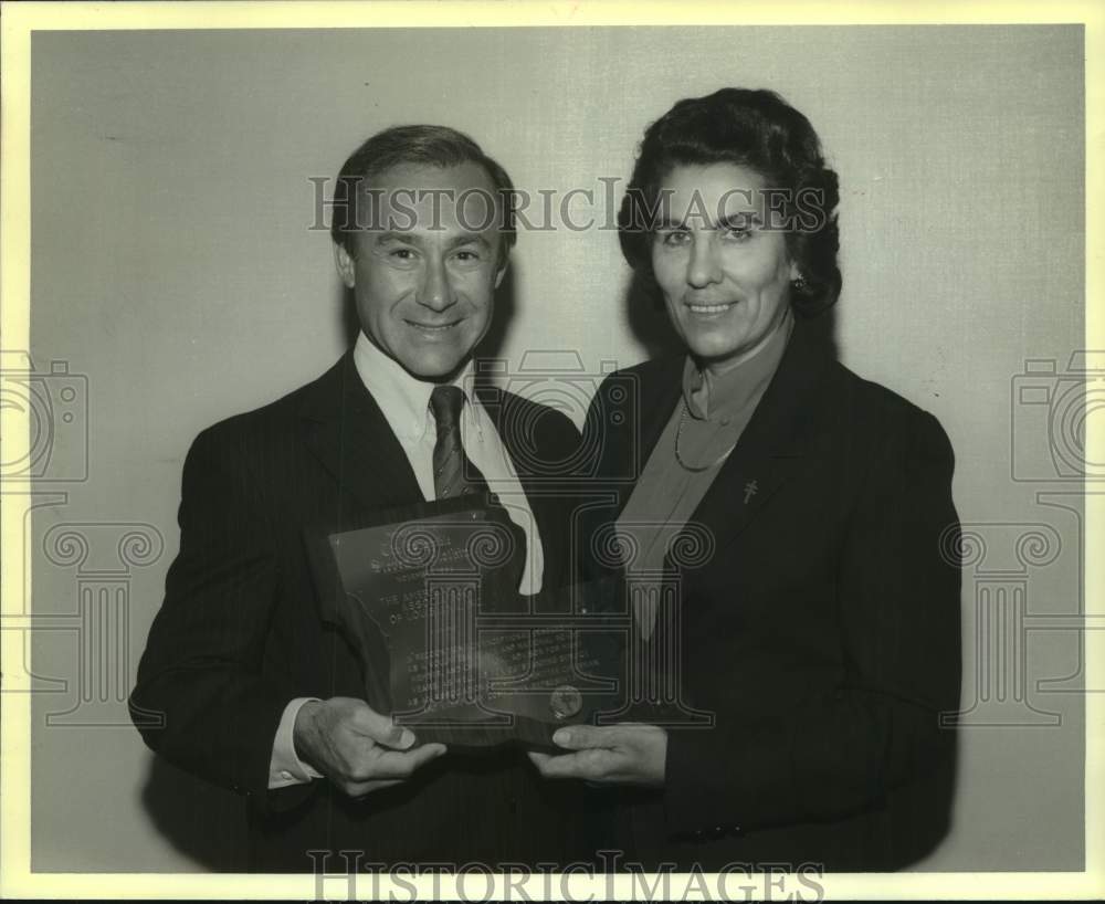 1983 Press Photo American Lung Association-Steven Plotkin, The Louisiana Plaque- Historic Images