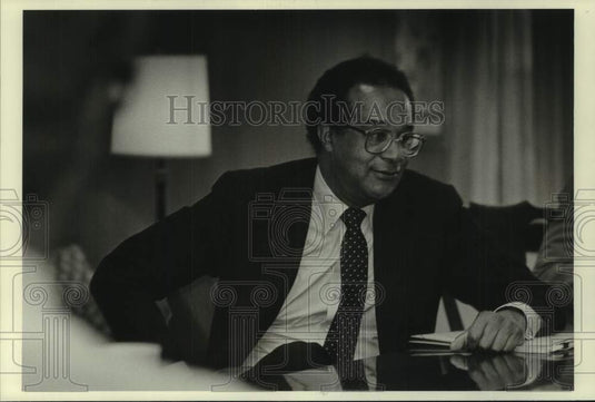 1984 Press Photo Samuel R. Pierce Jr., Department of Housing & Urban Development