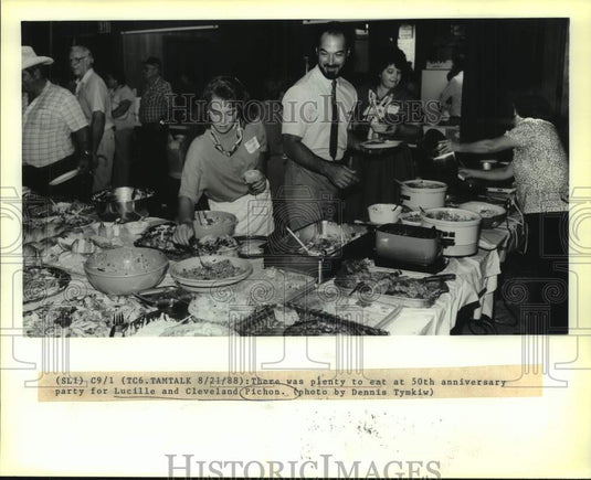 1988 Press Photo 50th Anniversary Party for Lucille and Cleveland Pichon- Historic Images