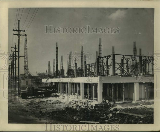 1965 Press Photo Construction of New Orleans police complex - noc06901