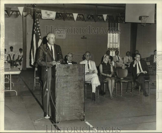 1969 Press Photo Councilman Anton Pilney, speaking at YMCA Gym Dedication