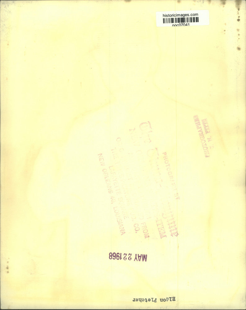 1968 Press Photo Eldon Pletcher receiving an award - noc07041