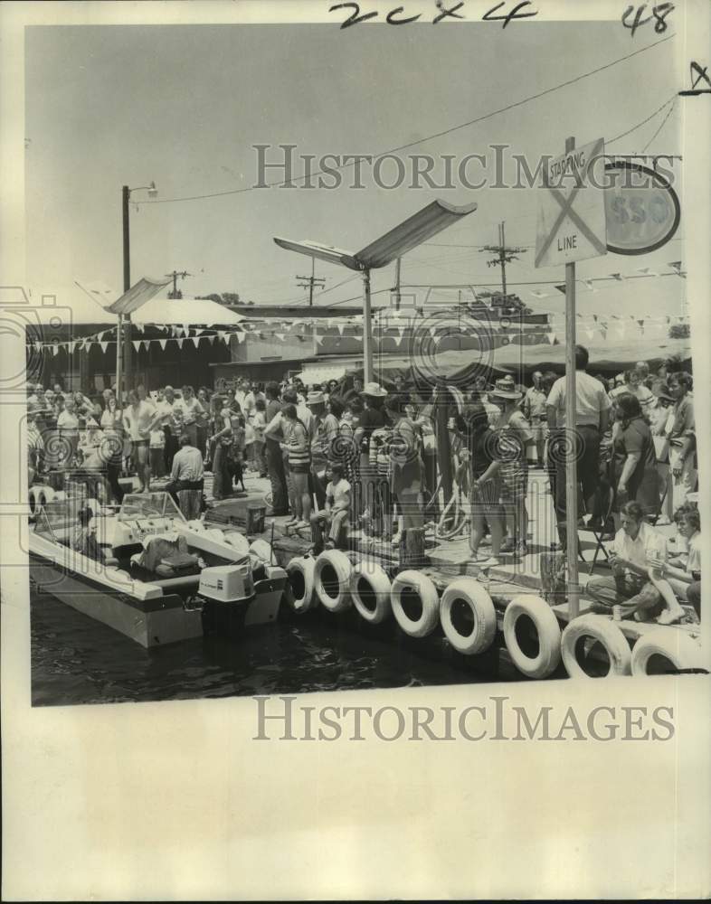 1972 Press Photo World&#39;s Championship Pirogue Races in Bayou Barataria- Historic Images