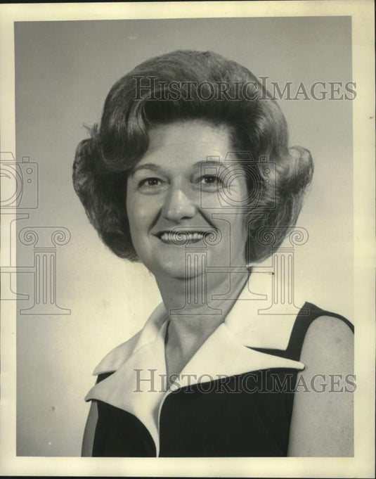 1974 Press Photo Mrs. Oscar Pierson-East Jefferson Business Women's Club- Historic Images