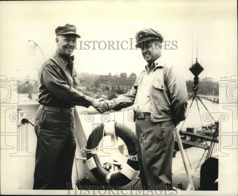 Load image into Gallery viewer, 1964 Press Photo Captain George F. Price and Major General A.L. Bowser on Ship

