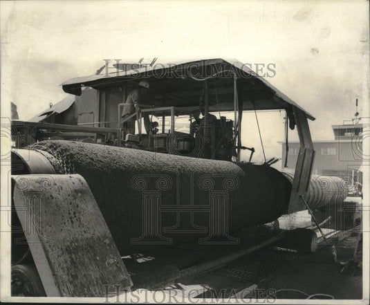 1966 Press Photo Pipeline Production on Harvey Canal, New Orleans - noc09265