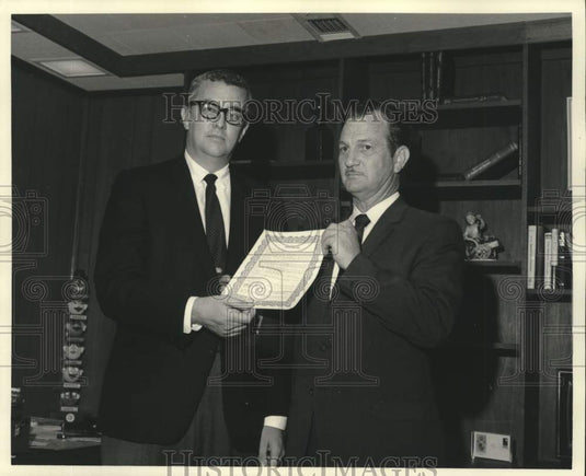 1969 Press Photo J.R. Picard, Russell Elliott, Hancock County, Mississippi