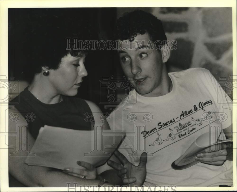 1989 Press Photo Paul Pablovich rehearses during acting workshop - Historic Images