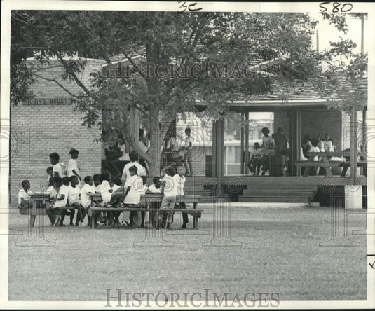 1973 Press Photo Children participating in the Navy's Project Breakthrough- Historic Images
