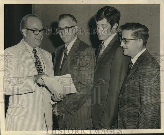 1973 Press Photo Officers of the Petroleum Accountants Society of New Orleans- Historic Images