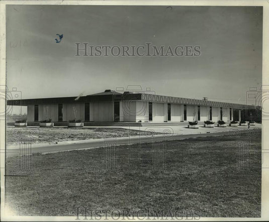 1966 Press Photo New Orleans Public Library - Algiers Branch - noc10551