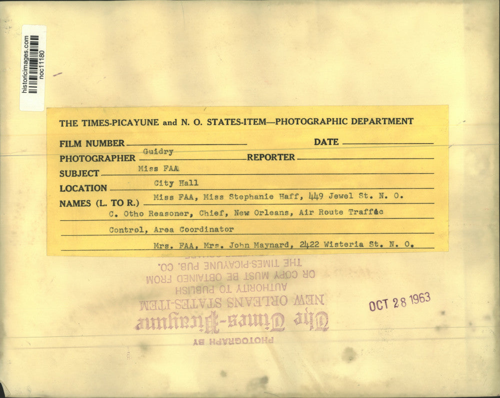 1863 Press Photo Miss Stephanie Haff & Mrs. John Maynard, Miss & Mrs. FAA
