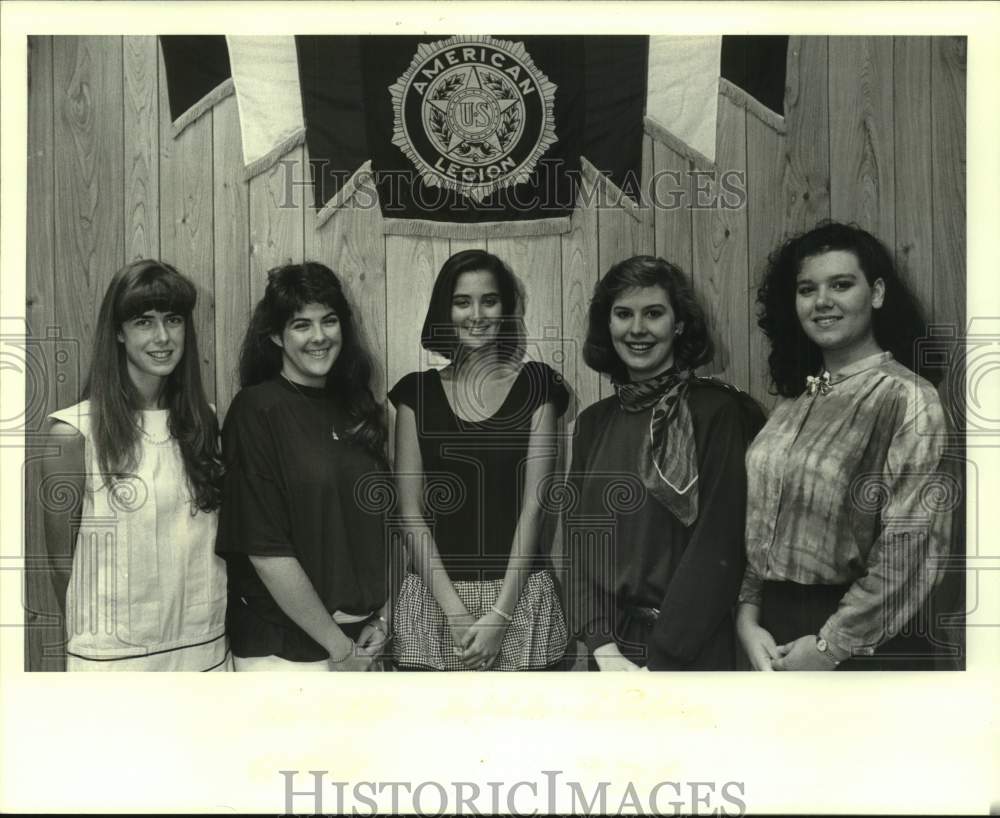 1988 Press Photo Thais Richardson from Saint Scholastica attends Girls State - Historic Images