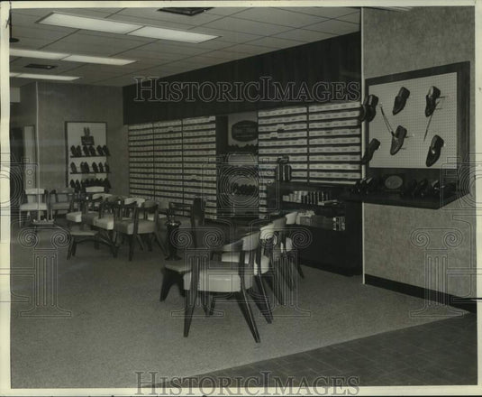 1966 Press Photo Renovated Shoe Department in Porter-Stevens Men's Store- Historic Images