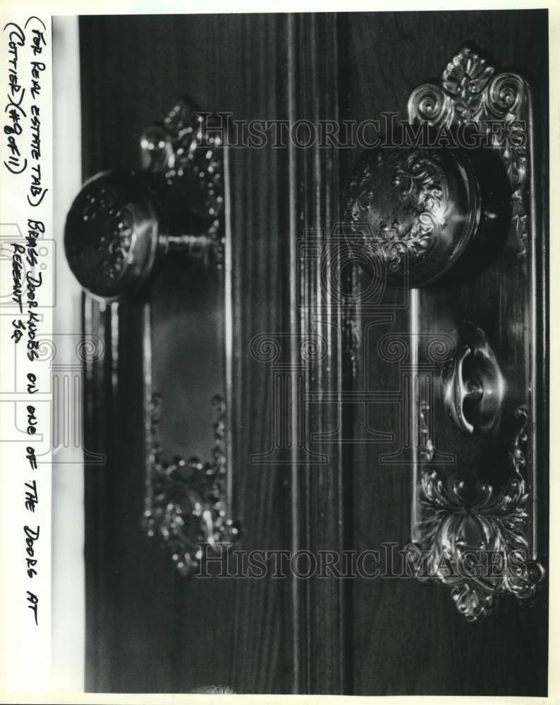 1992 Press Photo Brass Door Knobs Decorate Regeant Square Doors- Historic Images