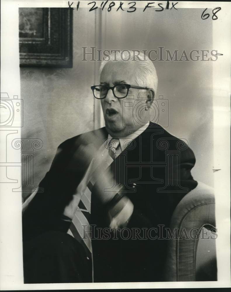 1976 Press Photo Ralph B. Rogers, Board Chairman, Public Broadcasting Service- Historic Images