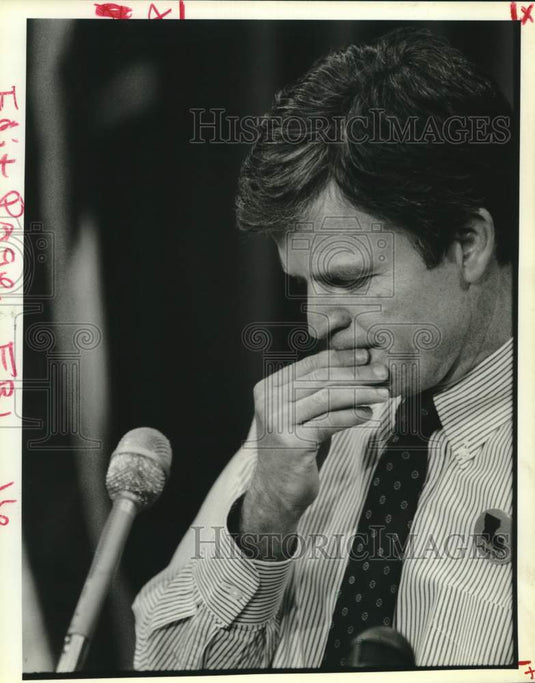 1988 Press Photo Governor Buddy Roemer at press conference in Louisiana - Historic Images