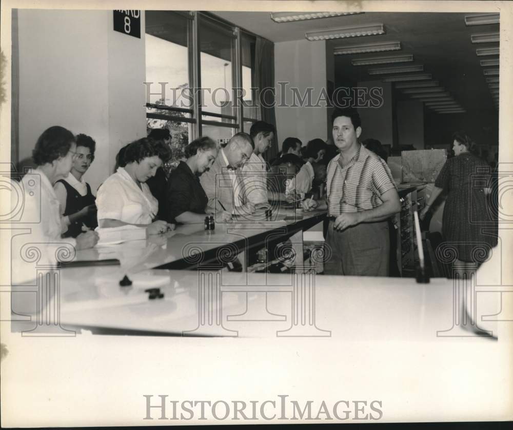1959 Press Photo Voter registration office in Louisiana - noc13708