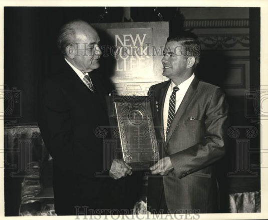 1968 Press Photo New York Life Insurance - Wilfred Romero and Dudley Dowell