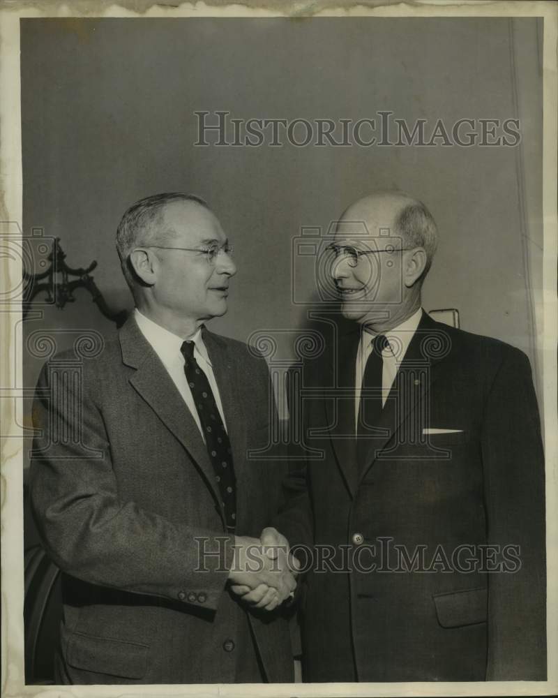 1960 Press Photo William R. Robbins &amp; Charles Pearson, New Orleans Rotary Club