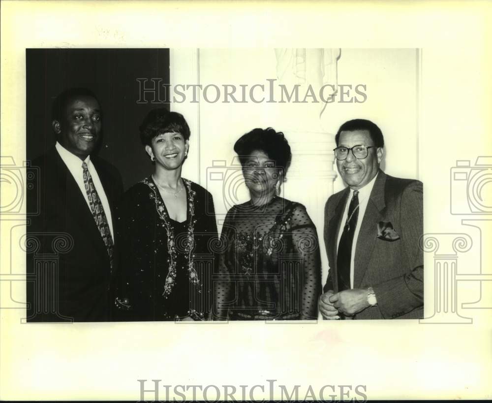 1994 Press Photo Mrs. &amp; Mrs. Virgil Robinson &amp; Mr. &amp; Mrs. Johnson at STUD Event