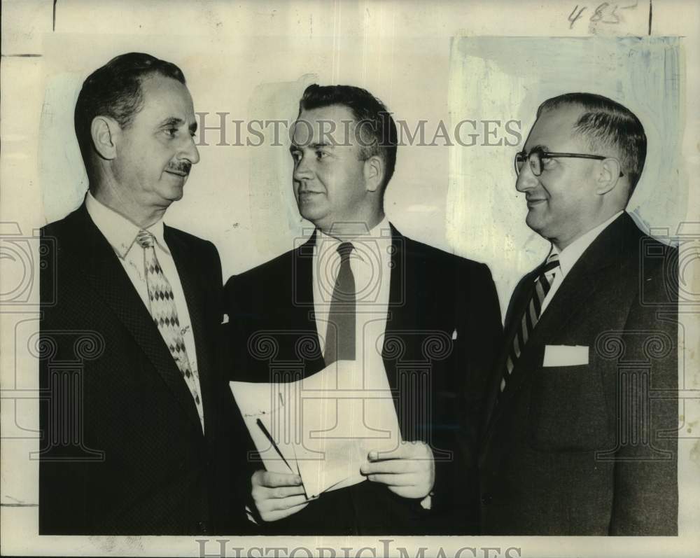 1959 Press Photo Men&#39;s Tie Foundation - President Samuel C. Pulitzer and Members