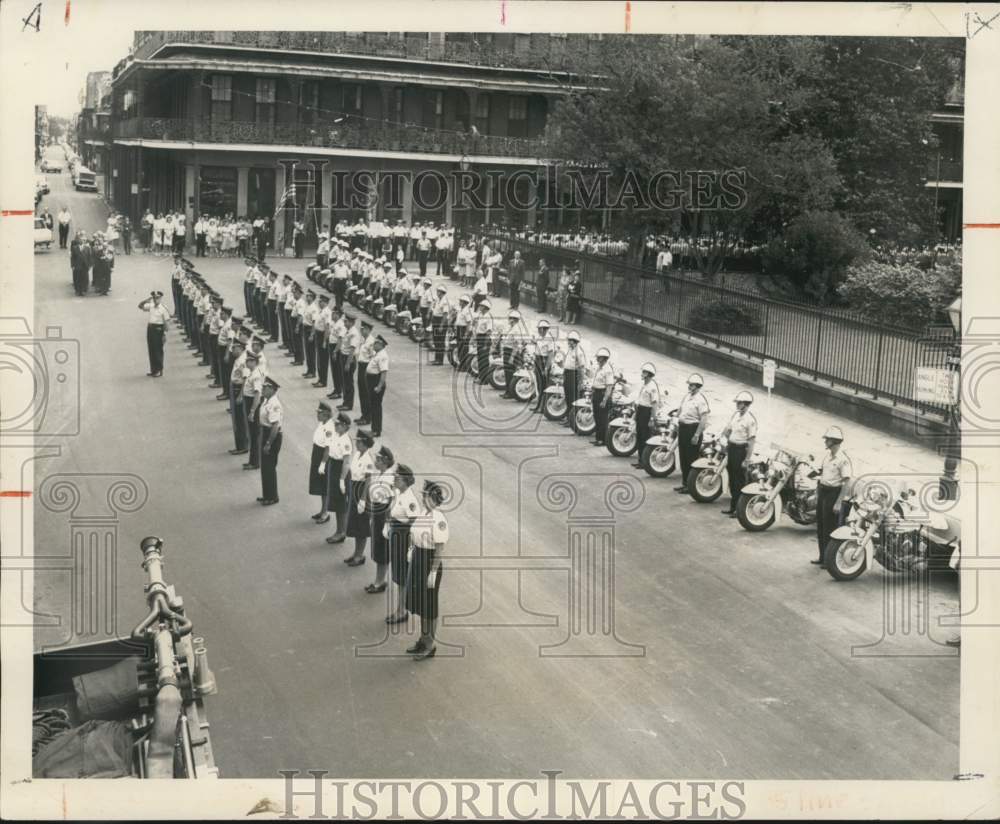 1965 Press Photo Annual Inspection of Police and Fire Departments in New Orleans- Historic Images