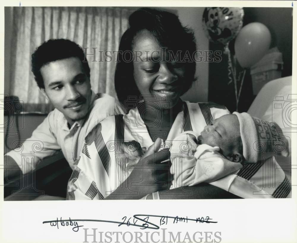 1991 Press Photo Rene Peters and son at Baptist Hospital in Louisiana - Historic Images