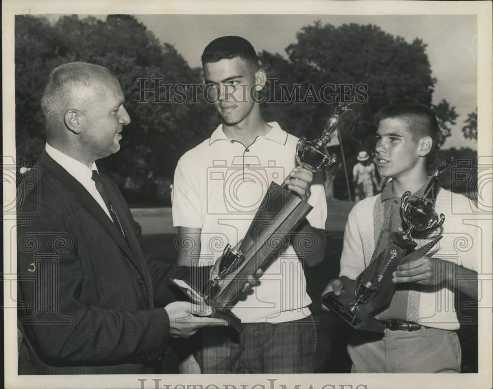 1967 Press Photo Hermen Twilbeck with Gumbel Golf Tournament Winners - noc20016- Historic Images