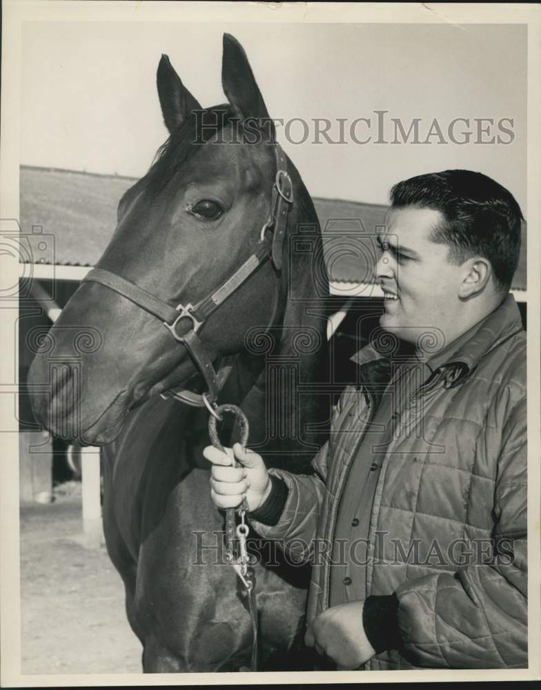 Press Photo Bill Resseguet, Jr., owner and trainer of race horses. - noc20442- Historic Images