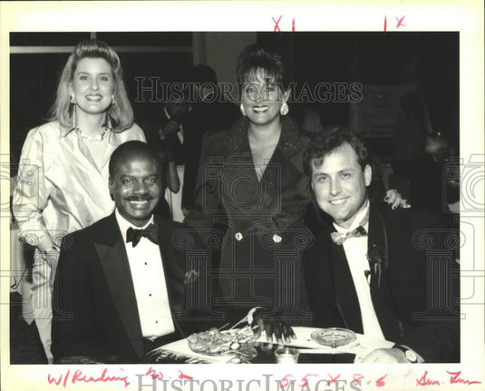 1993 Press Photo Guests attending Bachelors event in New Orleans - noc21347