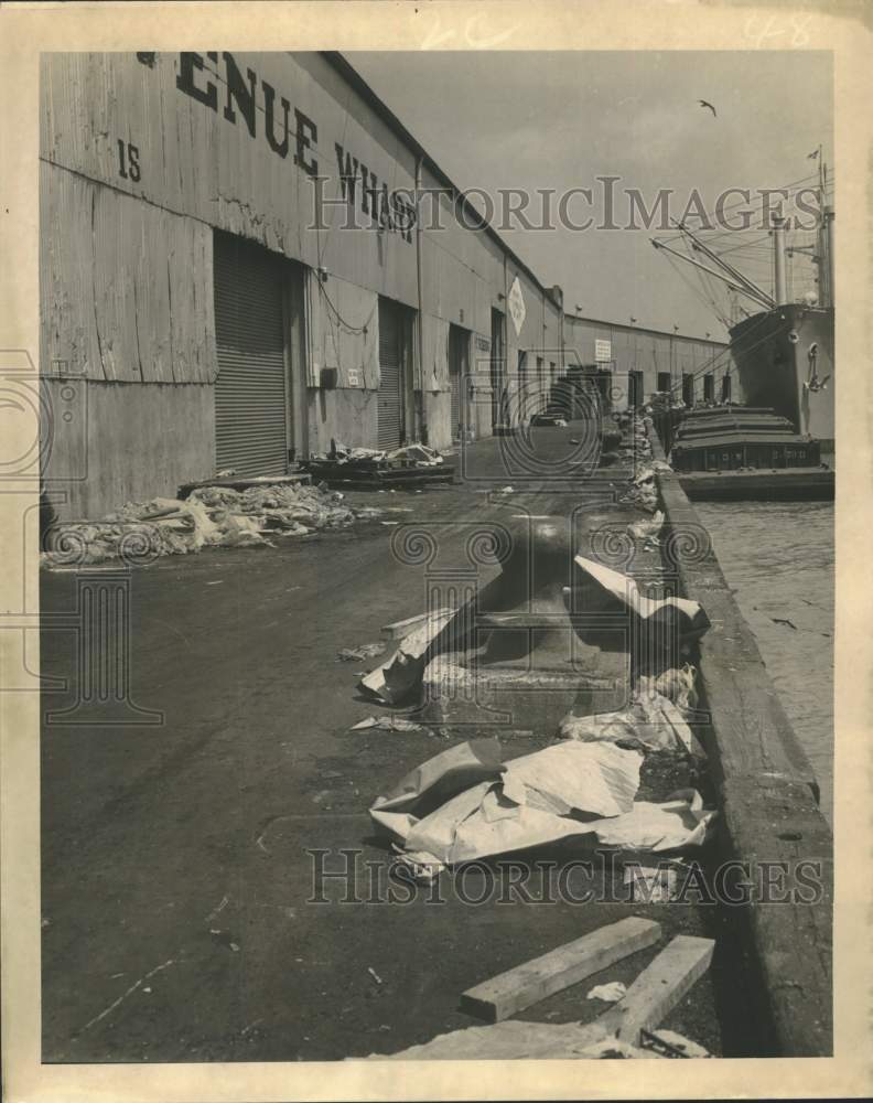 1965 Press Photo Port of New Orleans Esplanade Avenue Wharves litter - noc21606- Historic Images